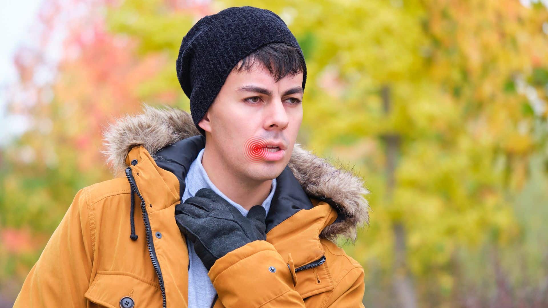 Noormes käsi kurgul ja kümetus huulel